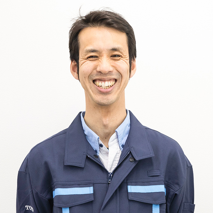 スタッフ紹介01